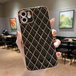 Load image into Gallery viewer, iPhone Luxury &quot;Diamond Shine&quot; Case (Black)
