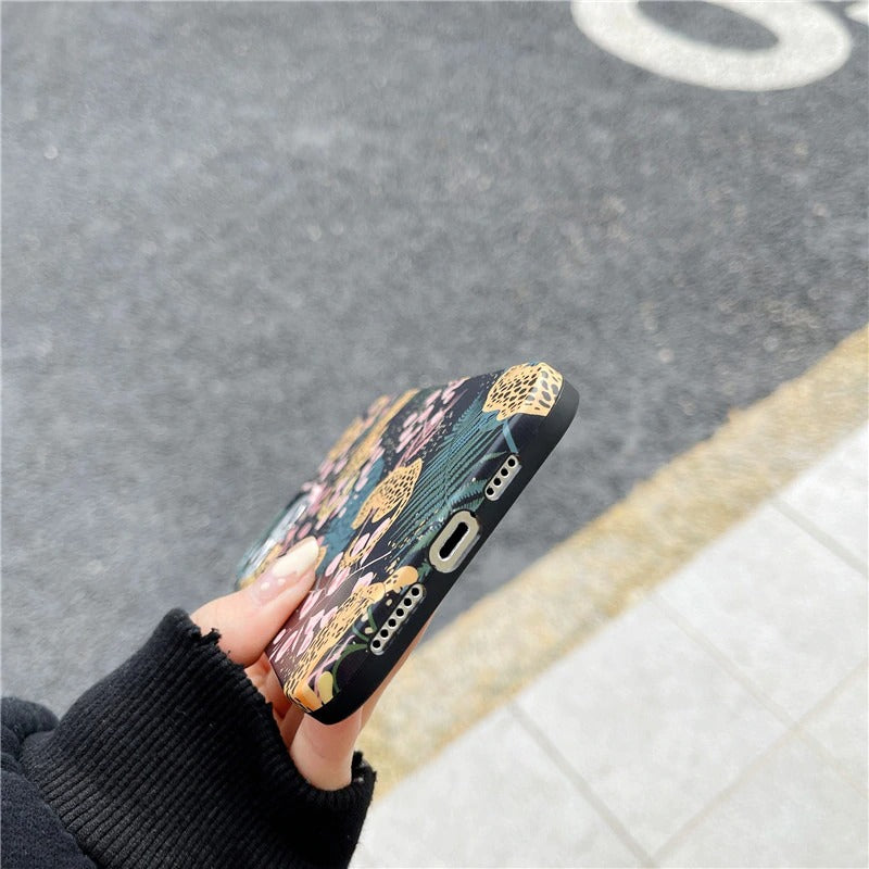 Luxury "Leopard & Flower" iPhone Cover